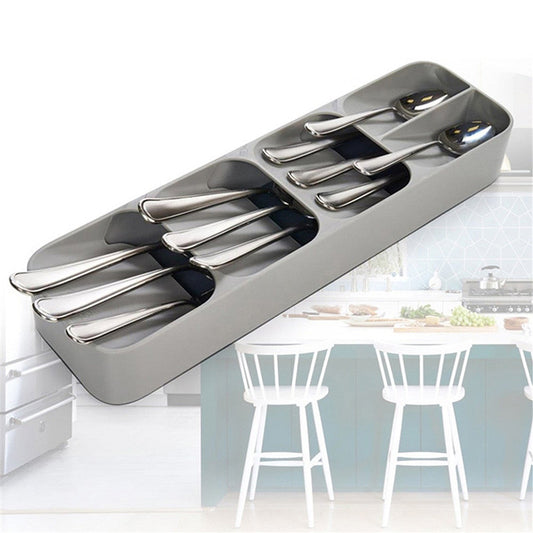 Compact Cutlery Organizer