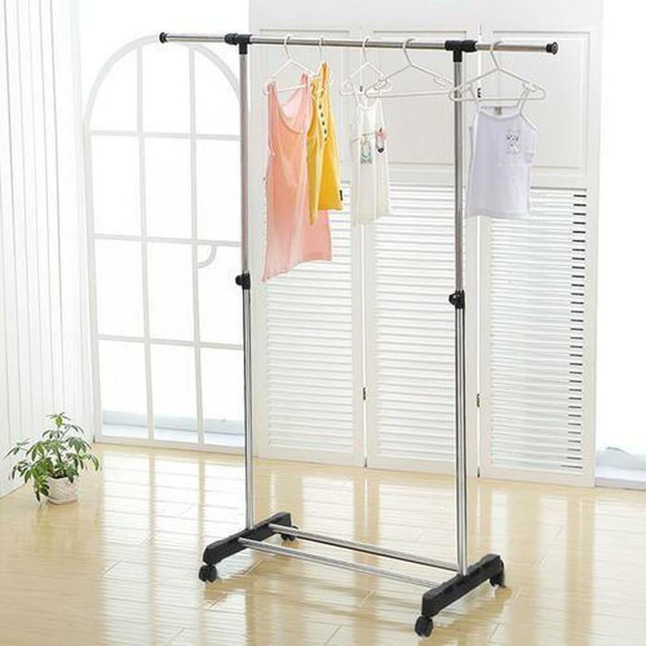 Stainless Steel Single Pole Clothing Rail